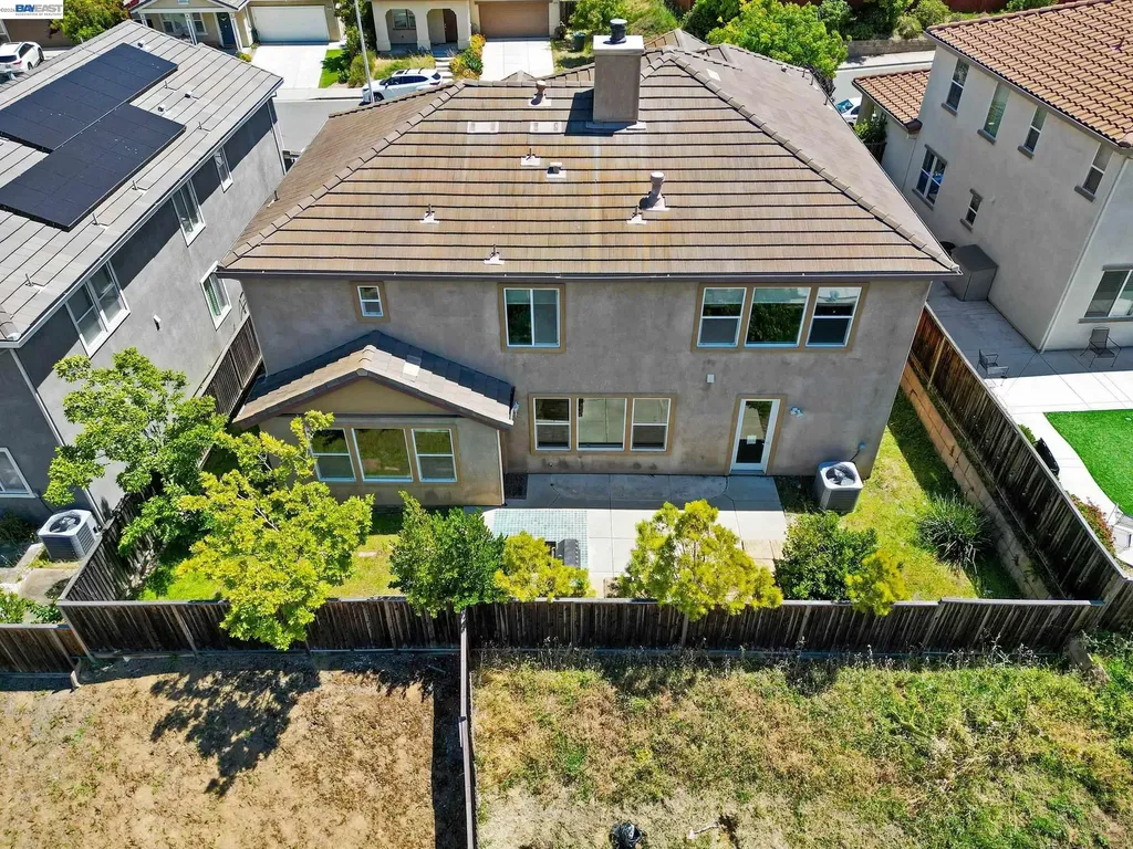2746 Montego Bay Street Pittsburg CA 94565