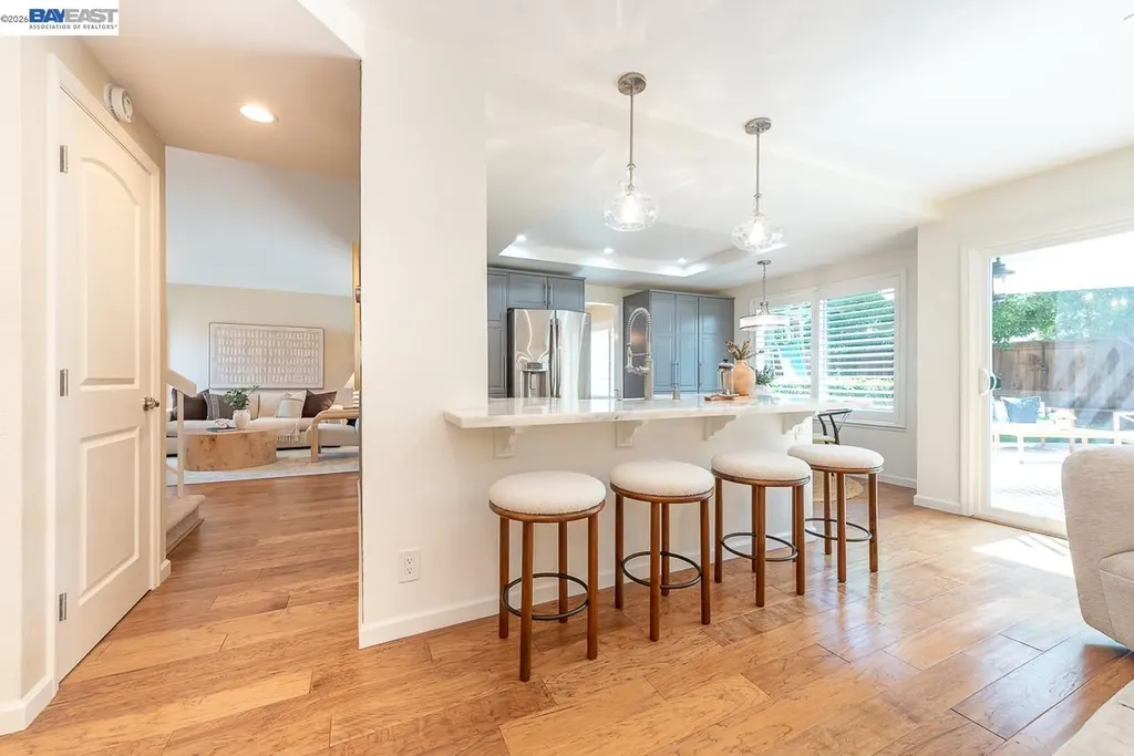 32732 Goshen Street Union City CA 94587
