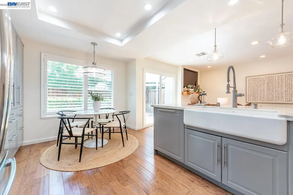 32732 Goshen Street Union City CA 94587
