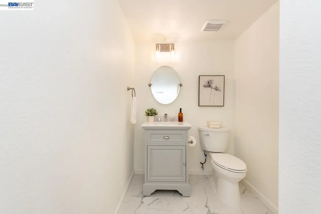32732 Goshen Street Union City CA 94587