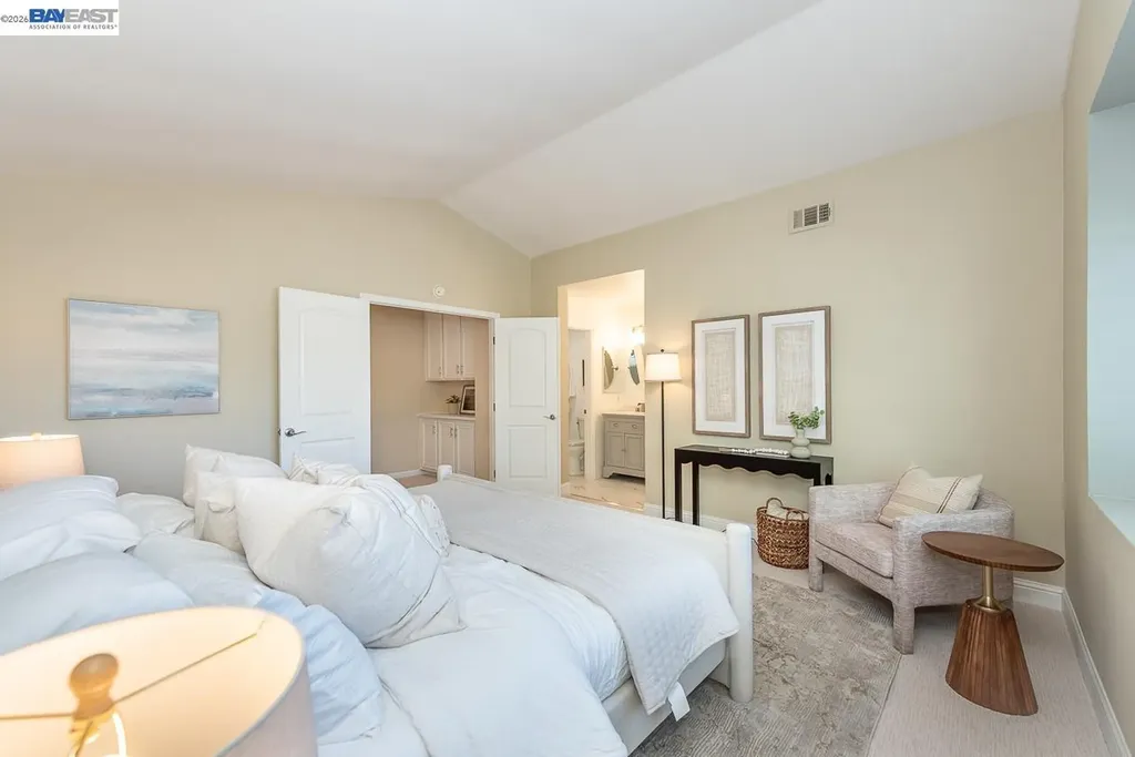 32732 Goshen Street Union City CA 94587