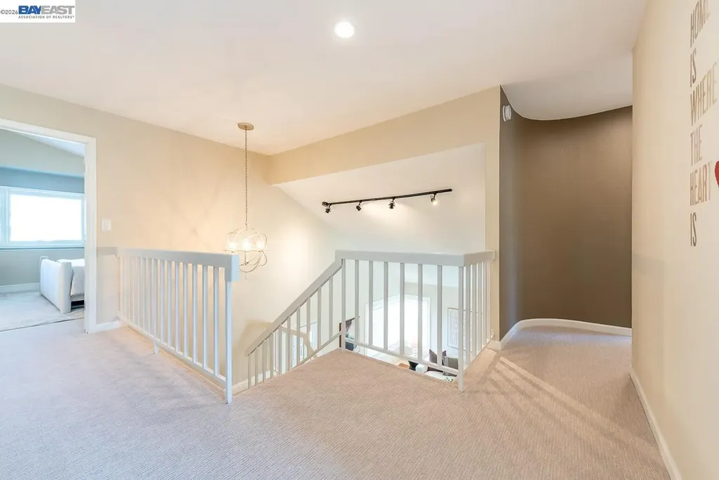 32732 Goshen Street Union City CA 94587
