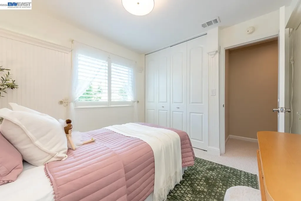 32732 Goshen Street Union City CA 94587