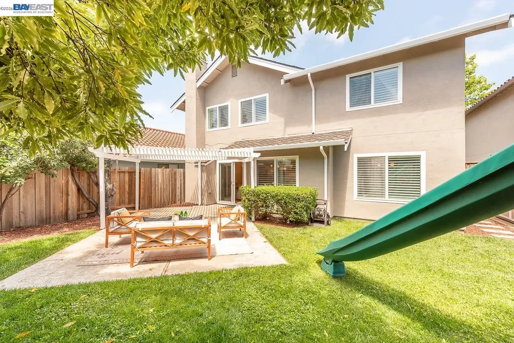 32732 Goshen Street Union City CA 94587