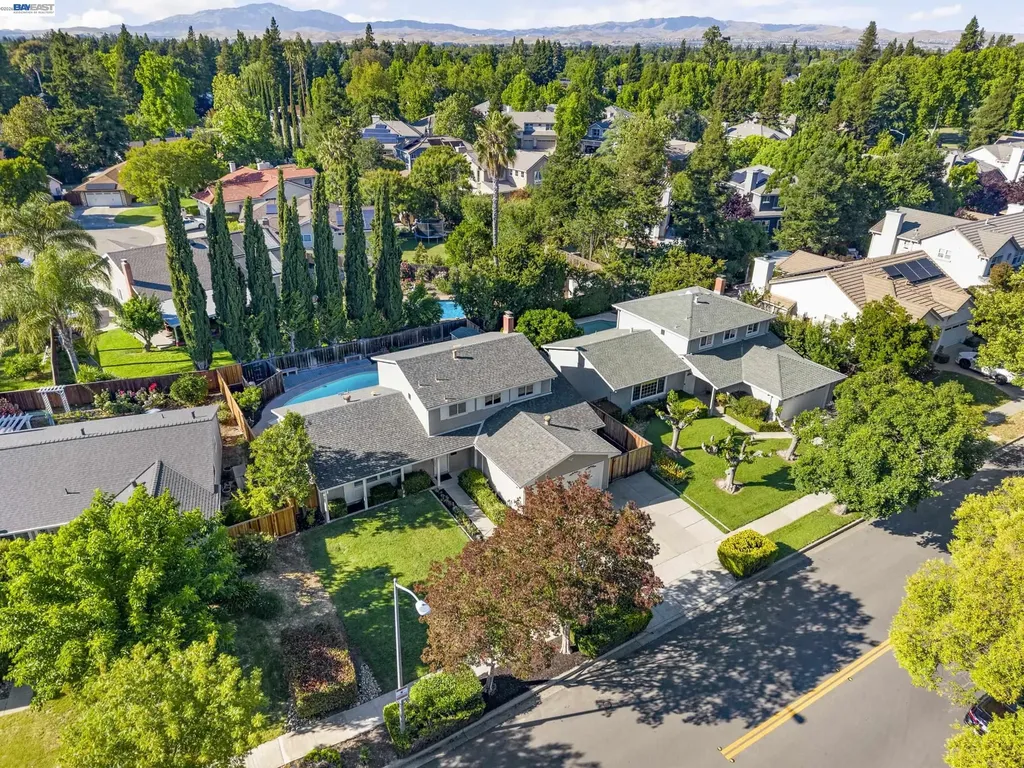 5895 Black Avenue Pleasanton CA 94566