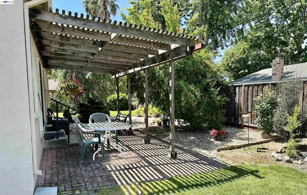 532 Curlew Road Livermore CA 94551