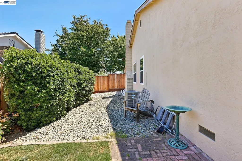 532 Curlew Road Livermore CA 94551