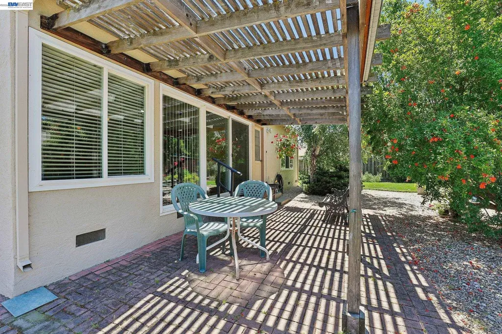 532 Curlew Road Livermore CA 94551