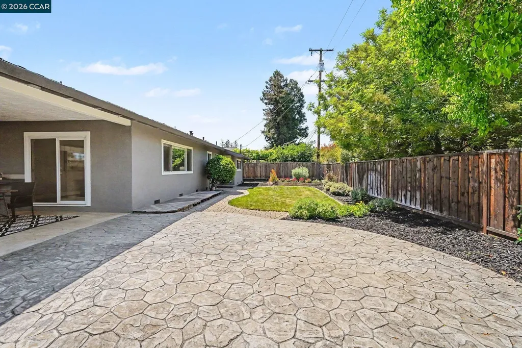 1543 American Beauty Drive Concord CA 94521
