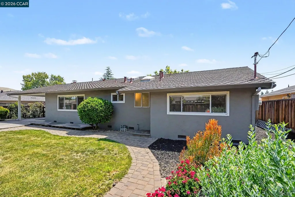 1543 American Beauty Drive Concord CA 94521