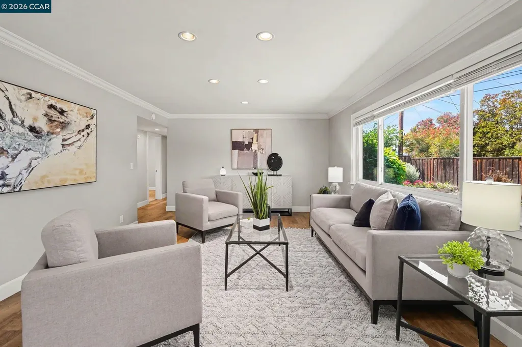 1543 American Beauty Drive Concord CA 94521