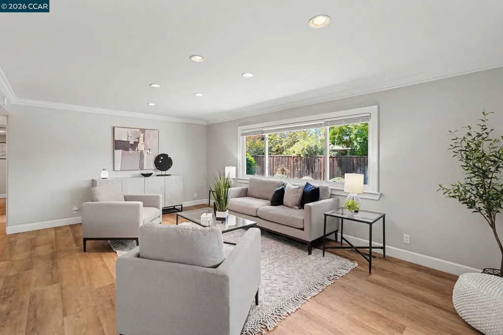 1543 American Beauty Drive Concord CA 94521