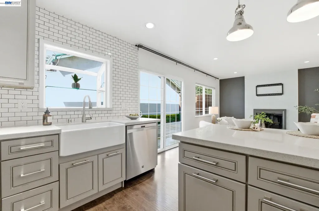 36274 Salisbury Drive Newark CA 94560