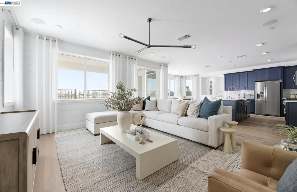 526 Lee Loop Discovery Bay CA 94505