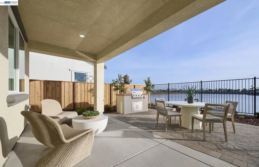526 Lee Loop Discovery Bay CA 94505