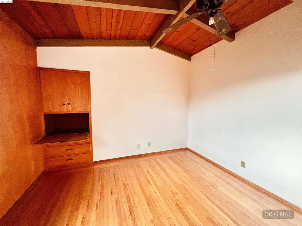 58 Pomona Street Crockett CA 94525