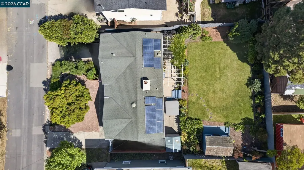 914 Vine Avenue Martinez CA 94553