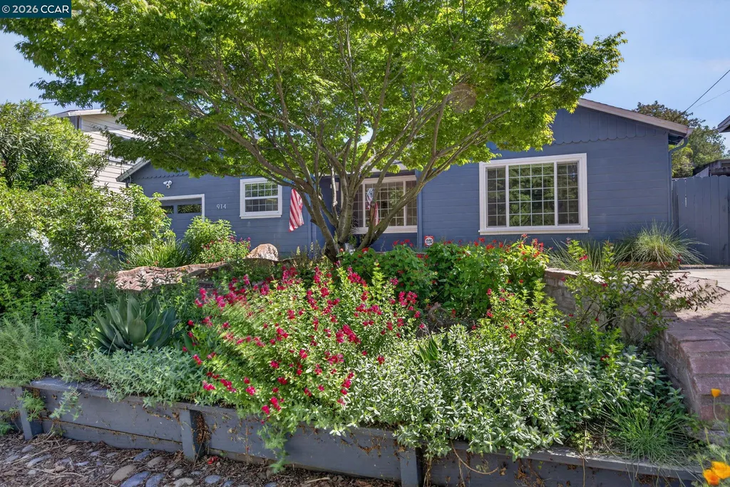 914 Vine Avenue Martinez CA 94553