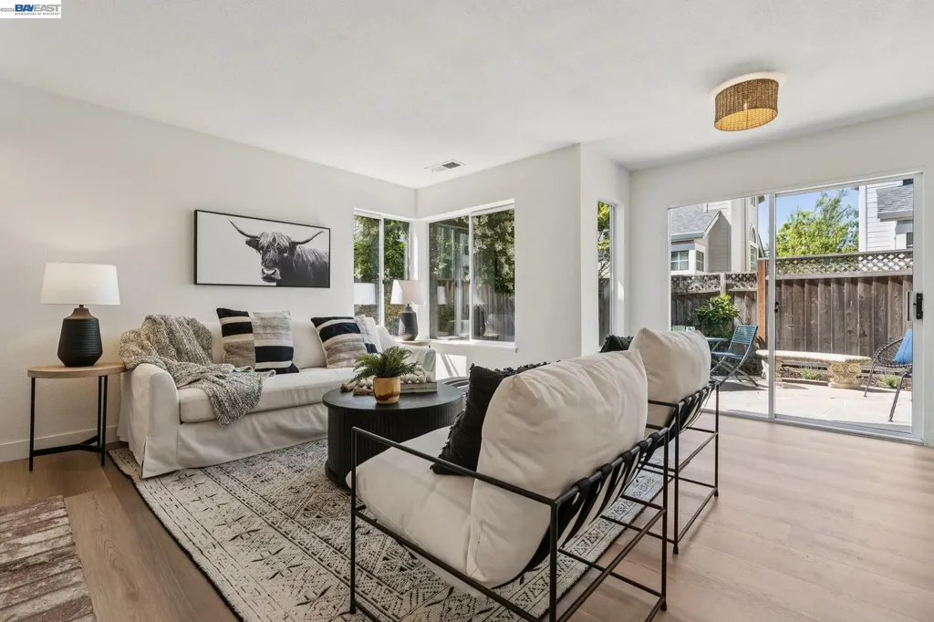 39 Benedict Court Alameda CA 94502