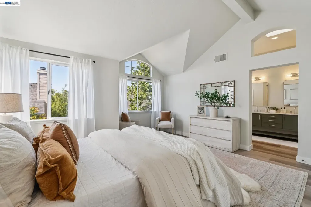 39 Benedict Court Alameda CA 94502