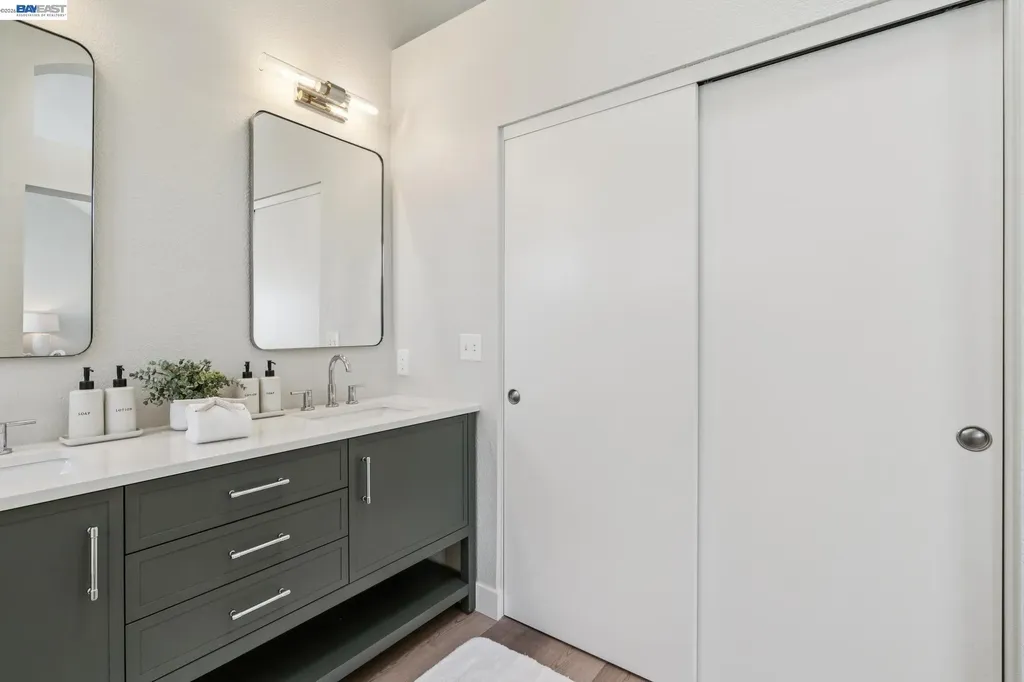 39 Benedict Court Alameda CA 94502