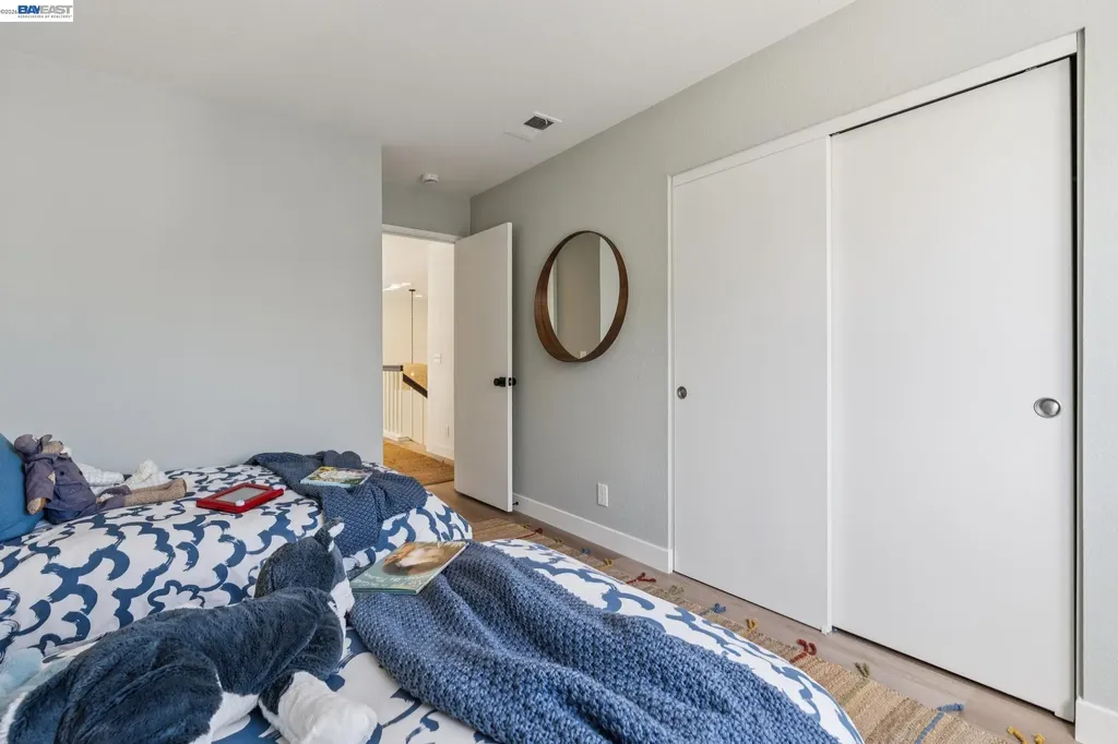 39 Benedict Court Alameda CA 94502