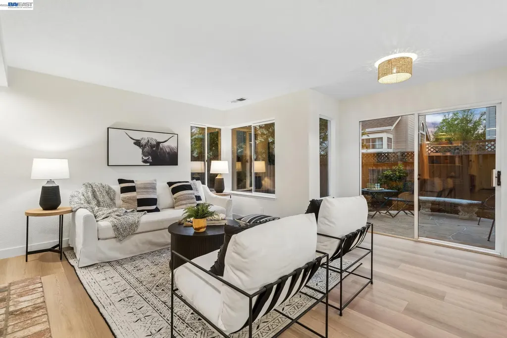 39 Benedict Court Alameda CA 94502