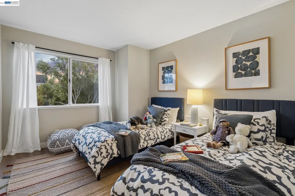 39 Benedict Court Alameda CA 94502