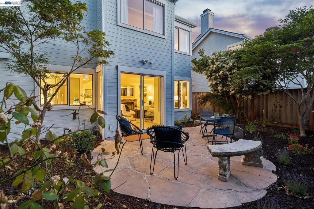 39 Benedict Court Alameda CA 94502