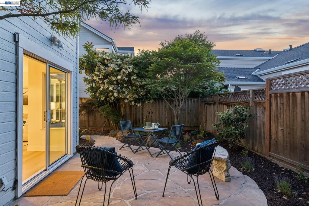 39 Benedict Court Alameda CA 94502