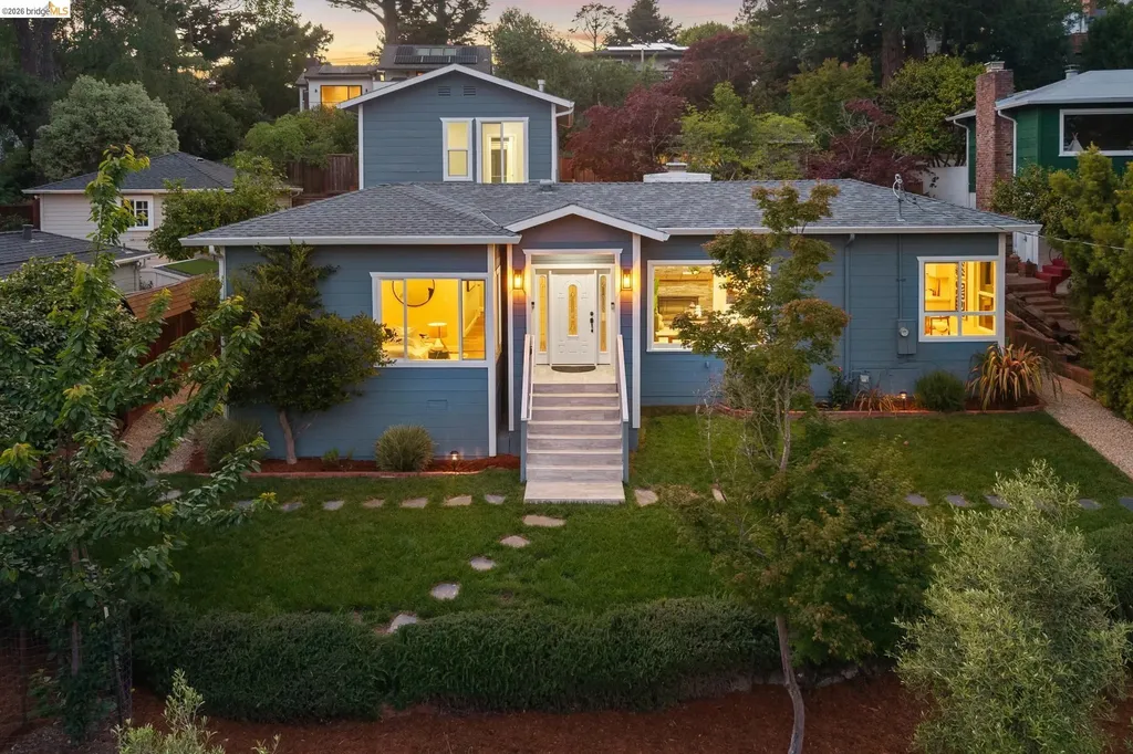 Oakland CA, 6935 Chambers Drive