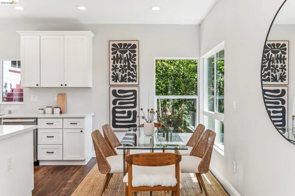 6935 Chambers Drive Oakland CA 94611
