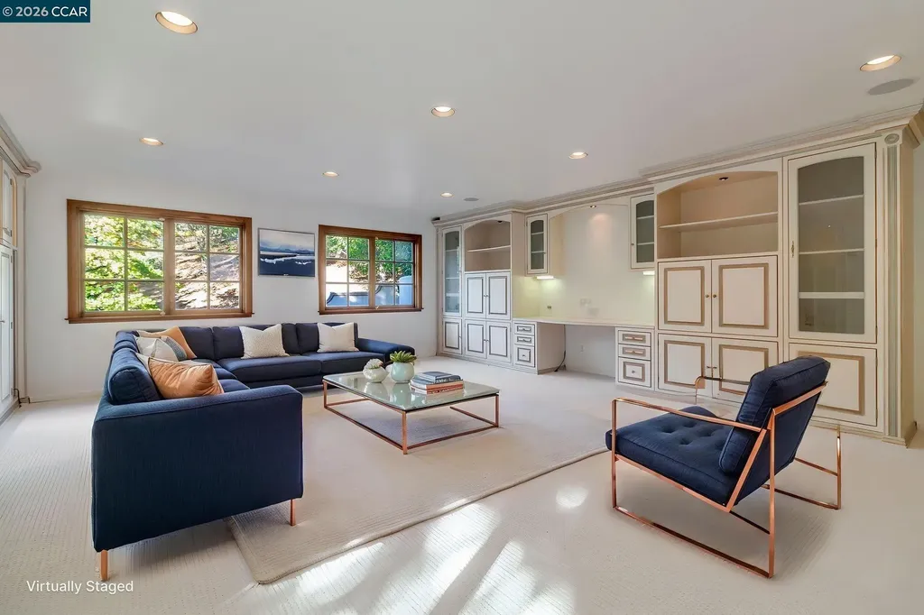 74 Yarrow Valley Lane Orinda CA 94563