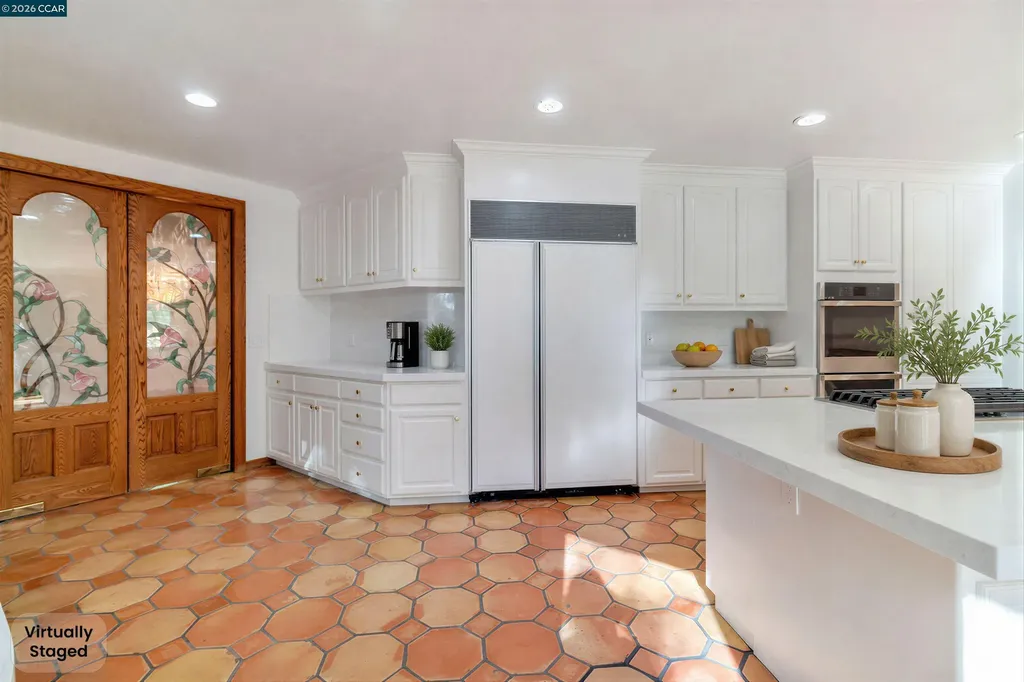 74 Yarrow Valley Lane Orinda CA 94563