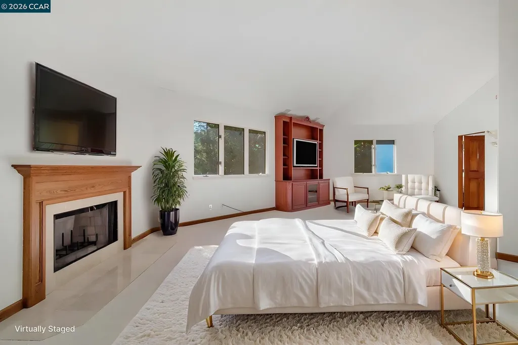 74 Yarrow Valley Lane Orinda CA 94563
