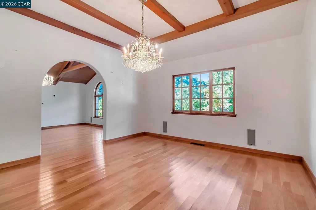 74 Yarrow Valley Lane Orinda CA 94563
