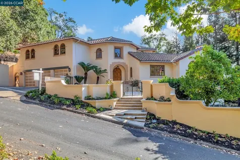 74 Yarrow Valley Lane Orinda CA 94563