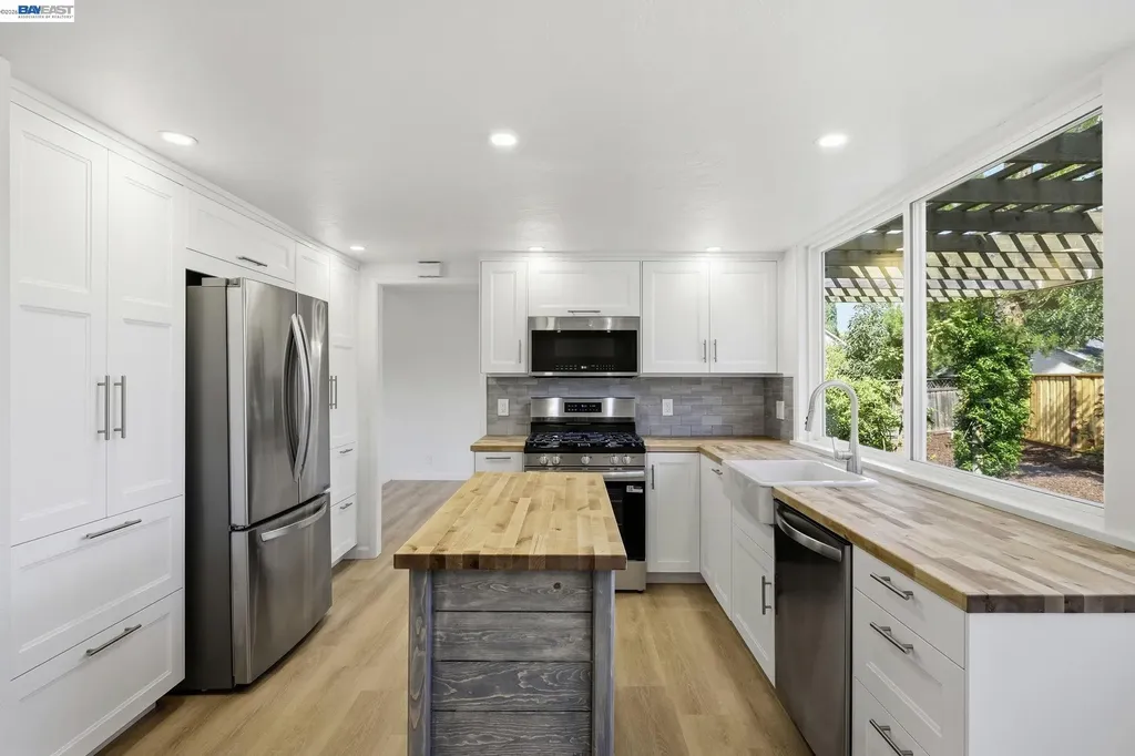 861 Saint John Circle Concord CA 94518