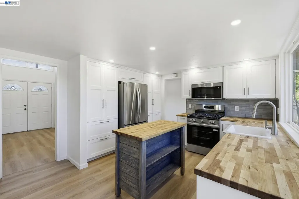 861 Saint John Circle Concord CA 94518