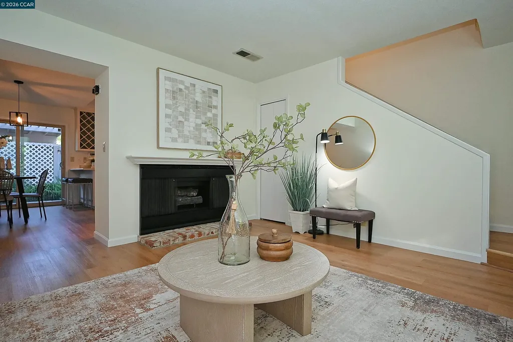 1288 Pine Creek Way Apt C Concord CA 94520