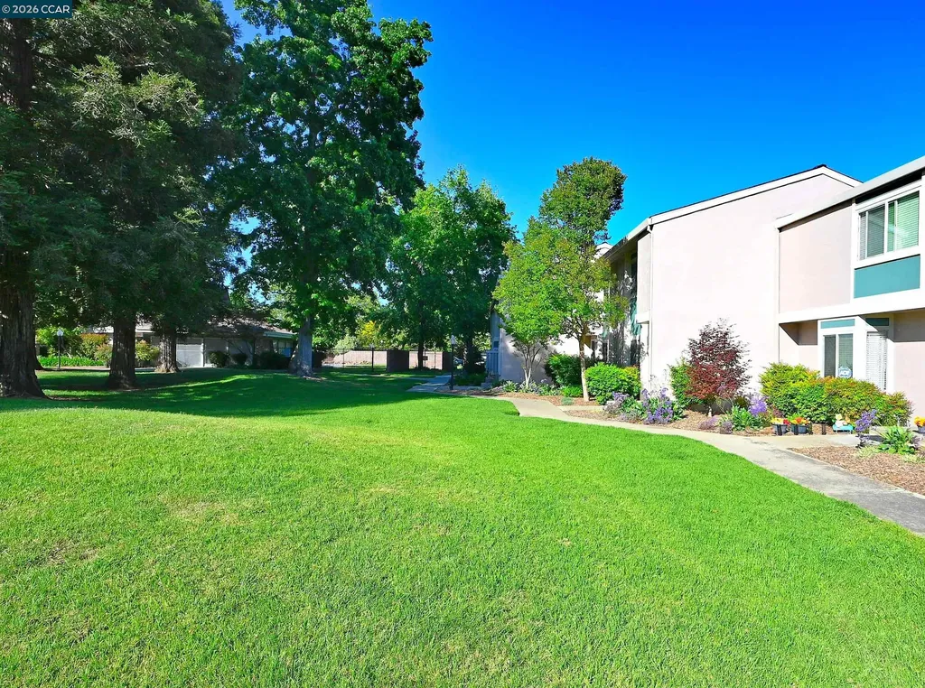 1288 Pine Creek Way Apt C Concord CA 94520