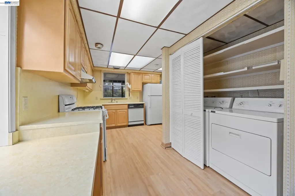 20048 Sapphire Street Castro Valley CA 94546