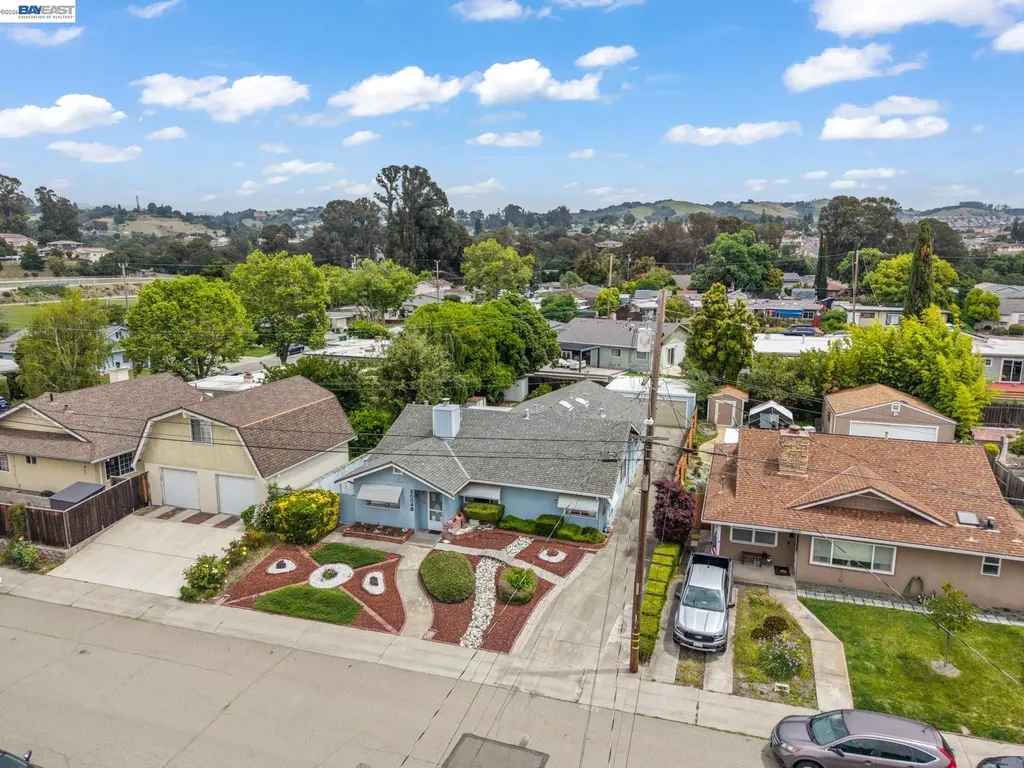20048 Sapphire Street Castro Valley CA 94546