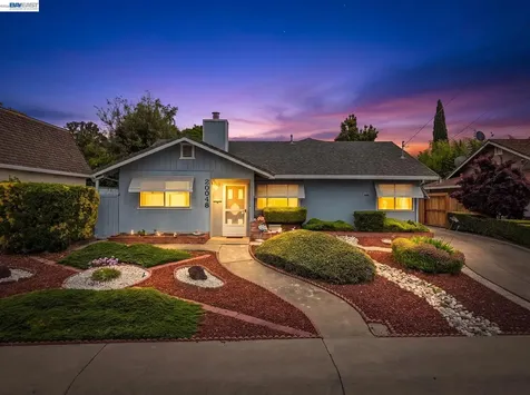 20048 Sapphire Street Castro Valley CA 94546