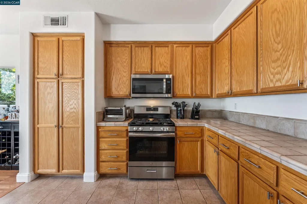 4000 Hiller Lane Martinez CA 94553