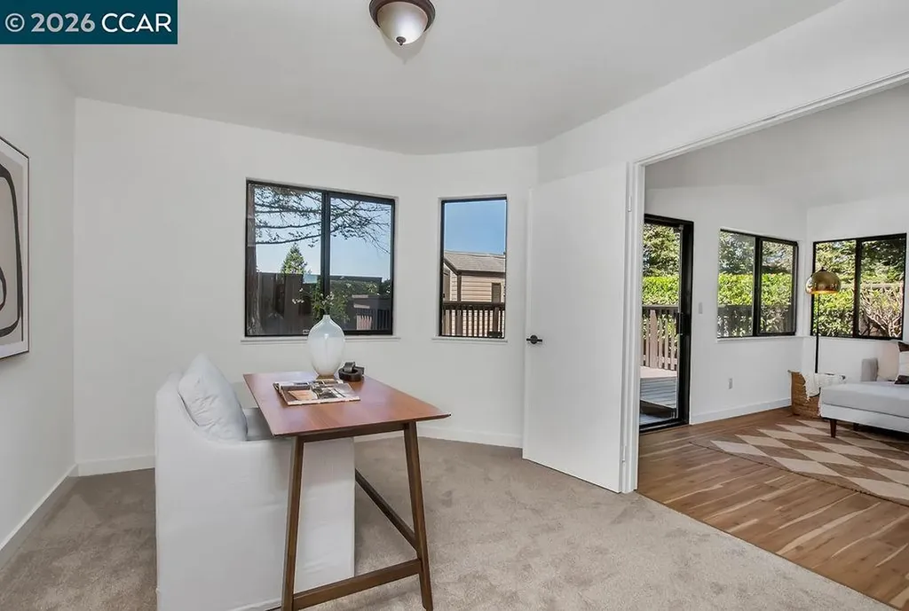 2200 Forsythia Way Martinez CA 94553
