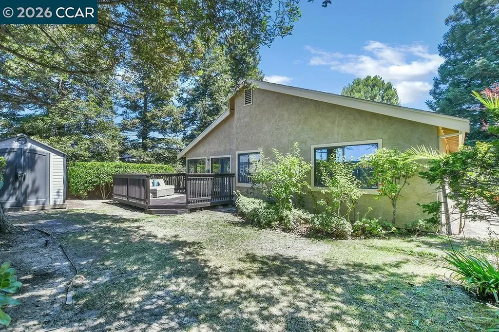 2200 Forsythia Way Martinez CA 94553