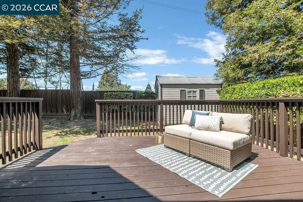 2200 Forsythia Way Martinez CA 94553