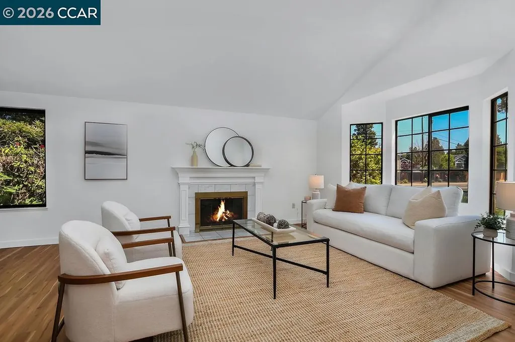 2200 Forsythia Way Martinez CA 94553