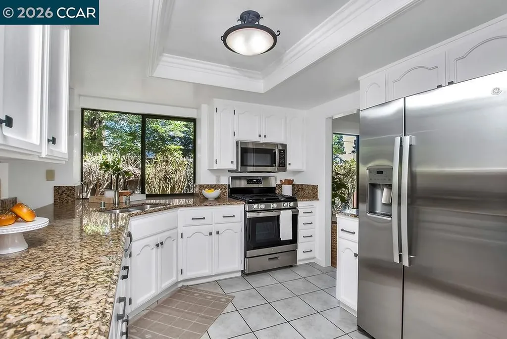 2200 Forsythia Way Martinez CA 94553